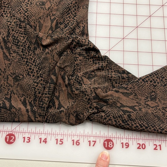 NORMA KAMALI Cocoa Brown/ Black Python Faux Wrap Career Party Dress SZ M - Picture 15 of 16